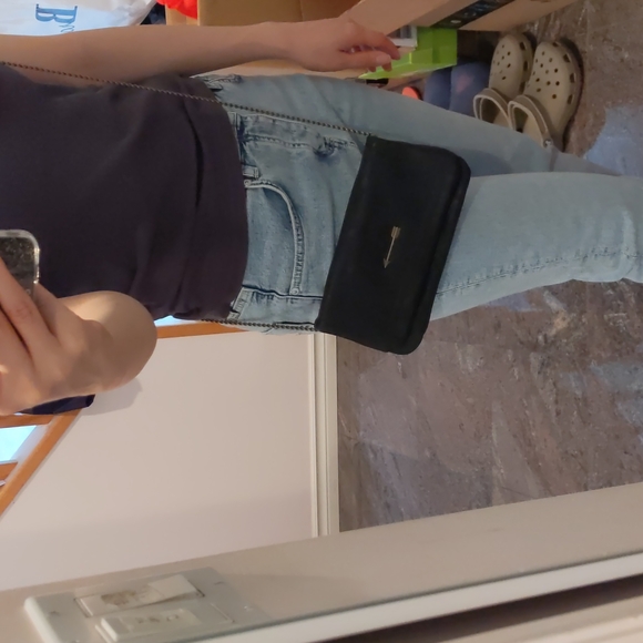 Kismet arrow black wallet on chain - Picture 6 of 6